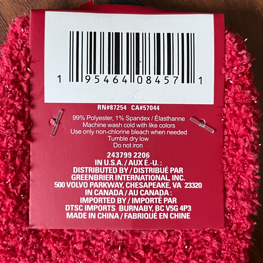NWT Snugadoo Socks. Very soft. One size. - Picture 3 of 4